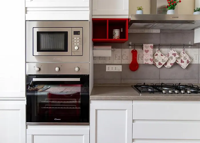 Myro's House * 斯培西亚