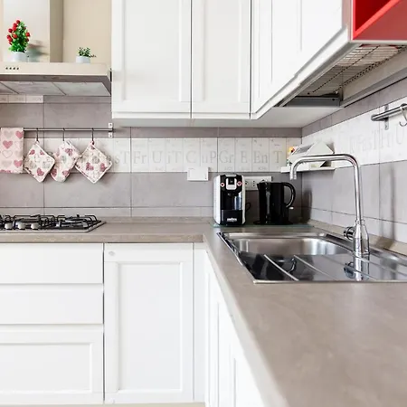 Myro's House Apartment