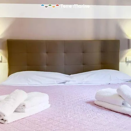 Myro's House, Terre Marine لا سبيتسْيا